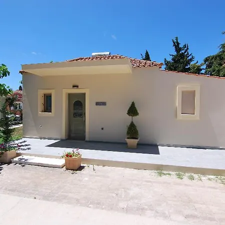 Cypress Garden Feriehus