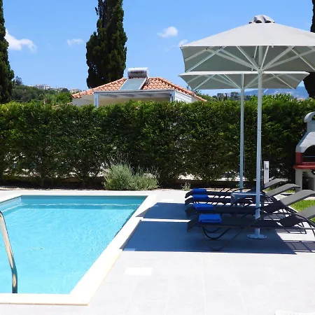 Cypress Garden Holiday home Svoronata