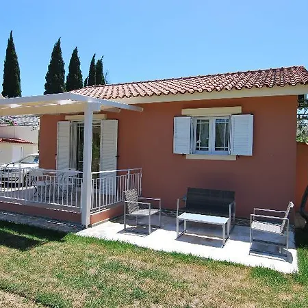 Cypress Garden Holiday home